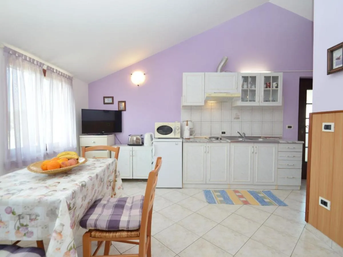 Apartment Fabiana - Pul615 By Interhome Valdebek Croatia
